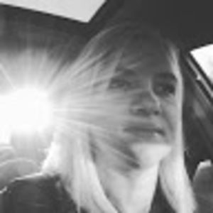 Meet your Posher, Corinne